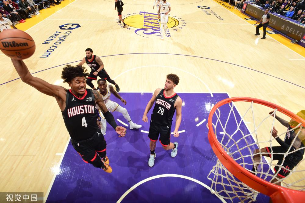 并在比赛尾 并在比赛尾