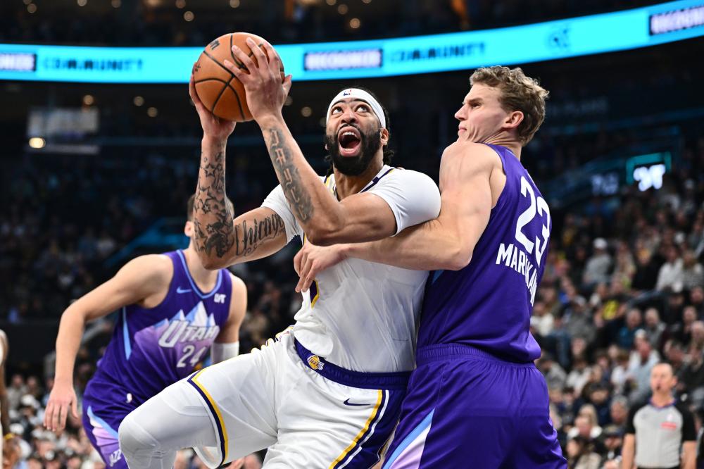 在场上的灵 在场上的灵