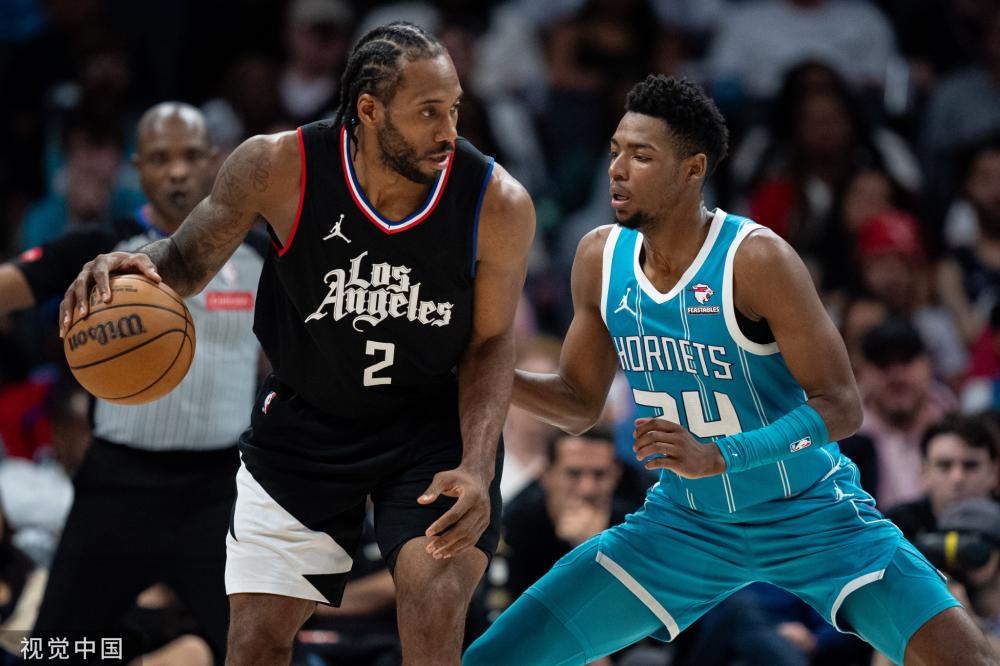 的中场核心 的中场核心